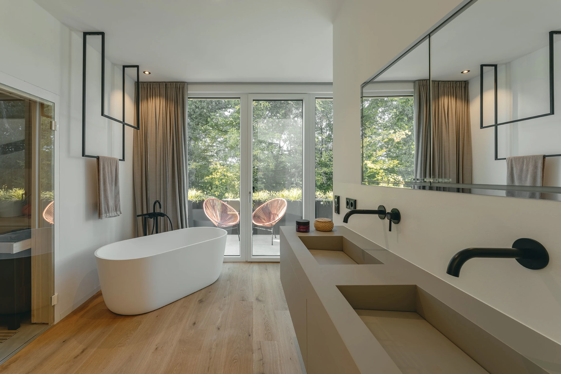 Sonnwendhof – Spa-Bad mit freistehender Wanne